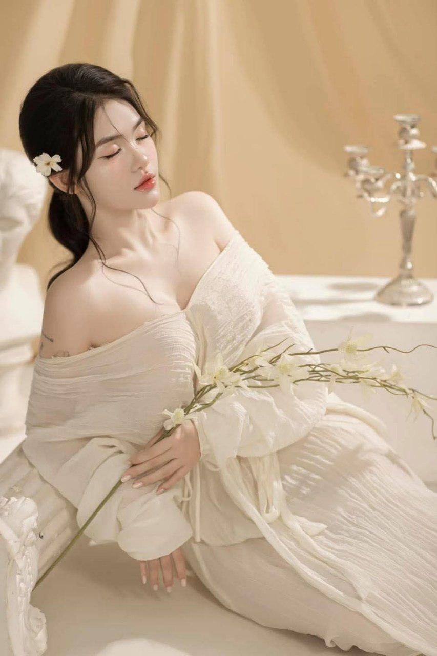 Phim AV nội địa Jingdong Films JD034 Mượn hạt giống của hai nữ thần nổi tiếng để trải nghiệm cảm giác bay đôi và thay phiên nhau xuất tinh